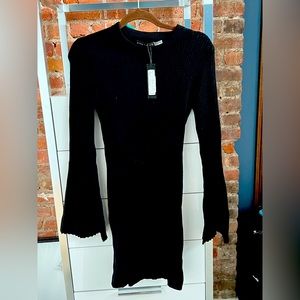 Alice and Olivia bell sleeve sweater dress with tags
